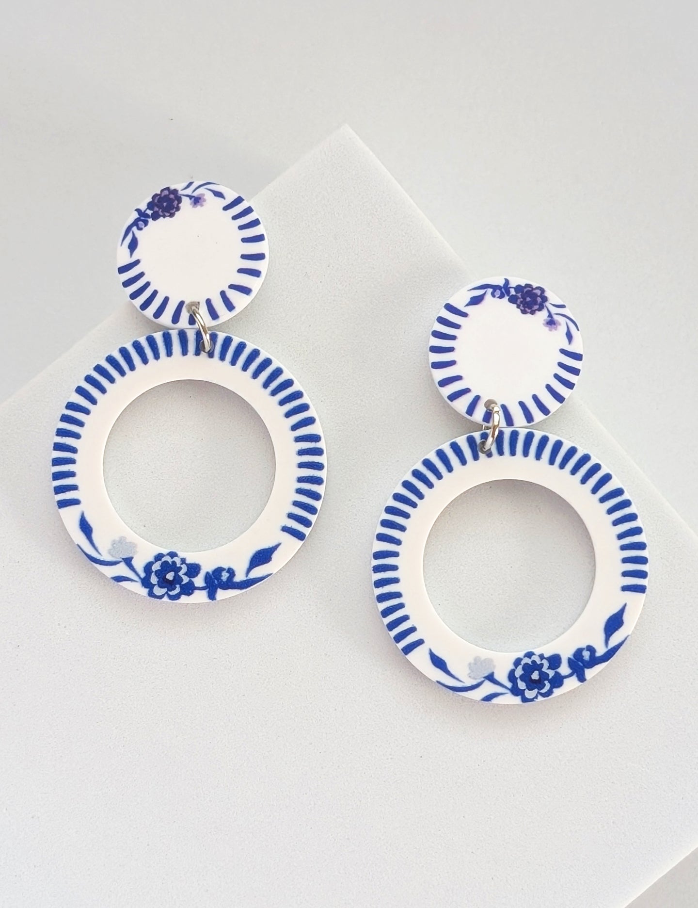 Delft Shape Drops